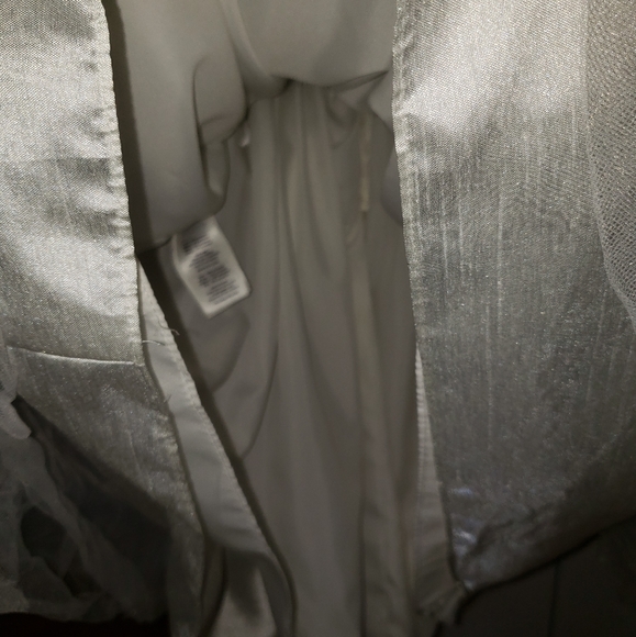 (SOLD)Flower Girl Dress - Picture 4 of 6